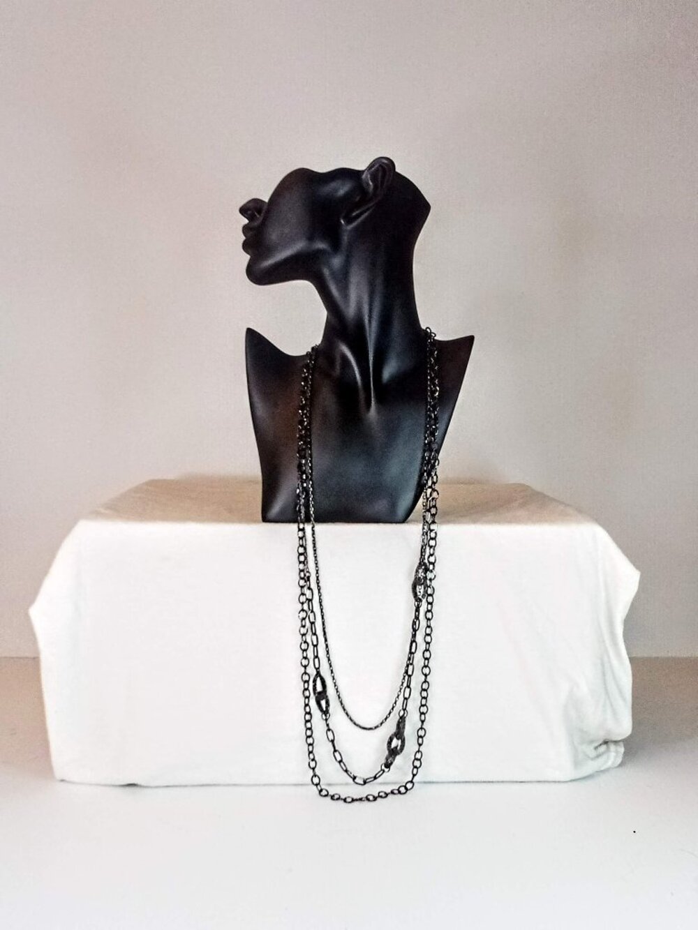 New Long Black Net Necklace